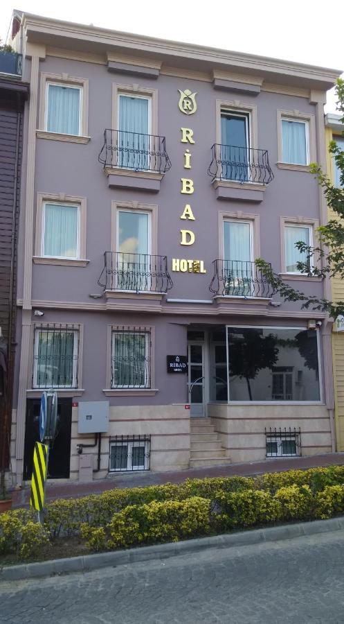 Ribad Hotel 2*